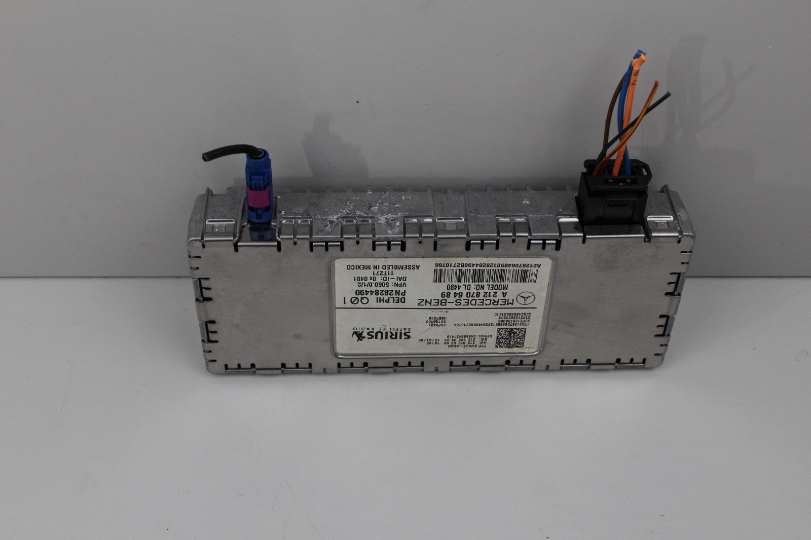 2010-13 MERCEDES E350 SATELLITE RADIO RECEVIER MODULE OEM A2128706489