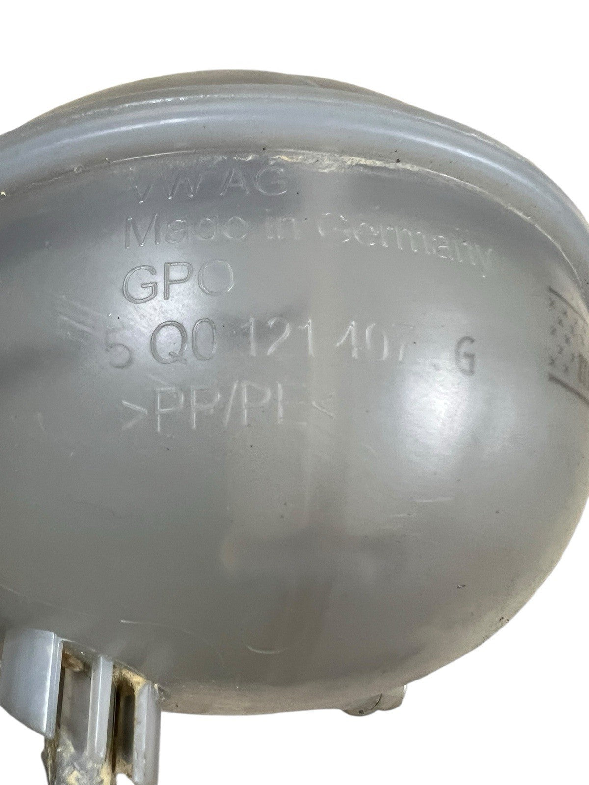 2015-2018 AUDI A3 GOLF COOLANT COOLING EXPANSION TANK RESERVOIR 5Q0121407G OEM