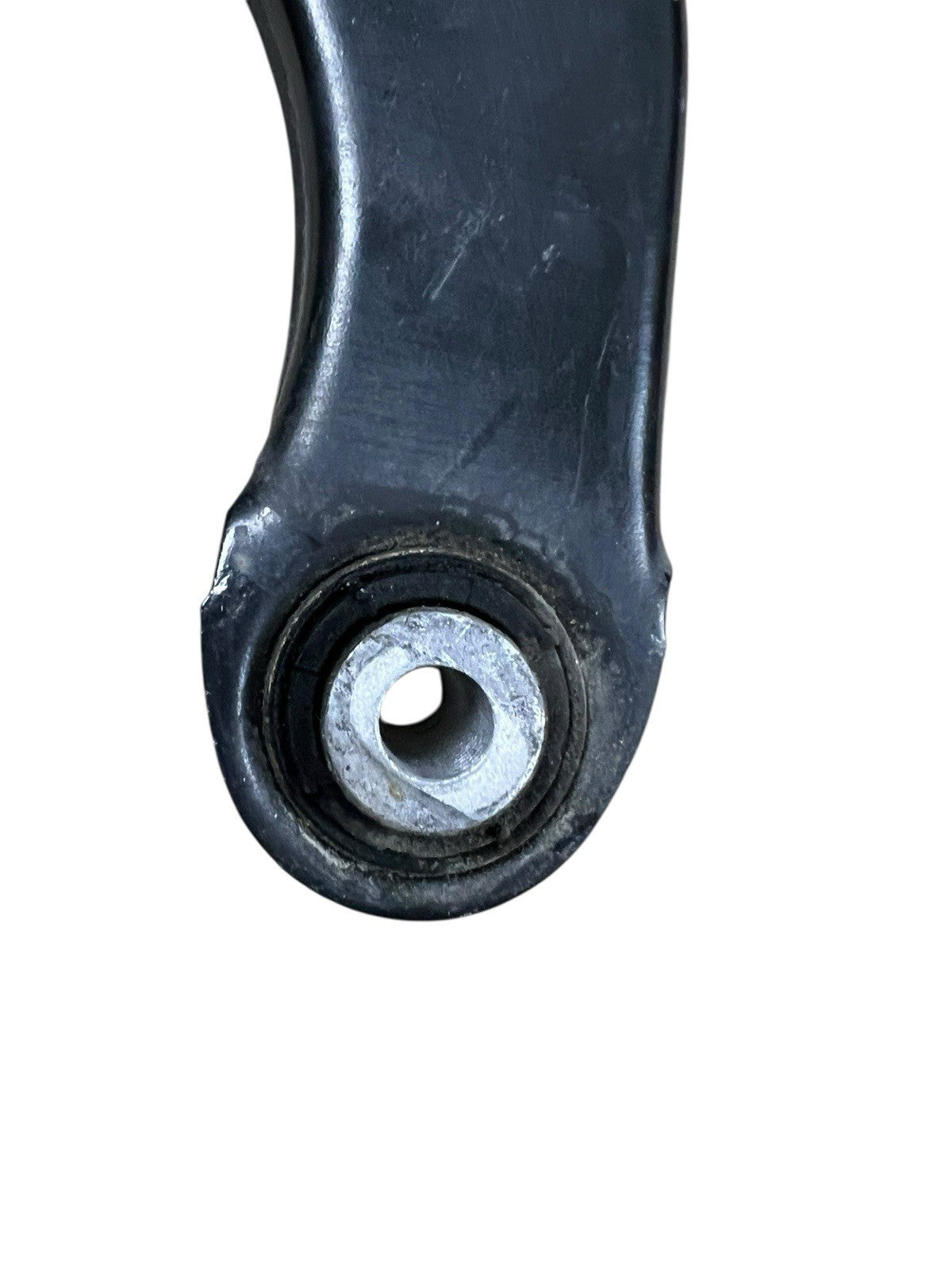2015-2018 AUDI A3 REAR RIGHT SIDE UPPER CONTROL ARM OEM 5Q0505323D
