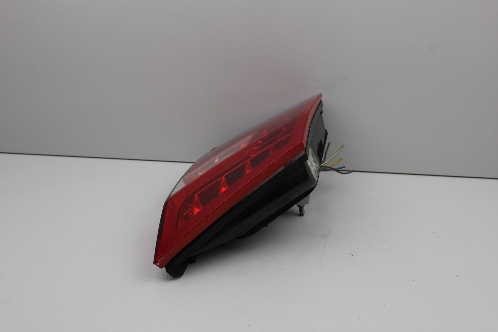 10-13 Mercedes W212 E350 E500 Rear Right Inner Tail Light Lamp OEM A2129060458