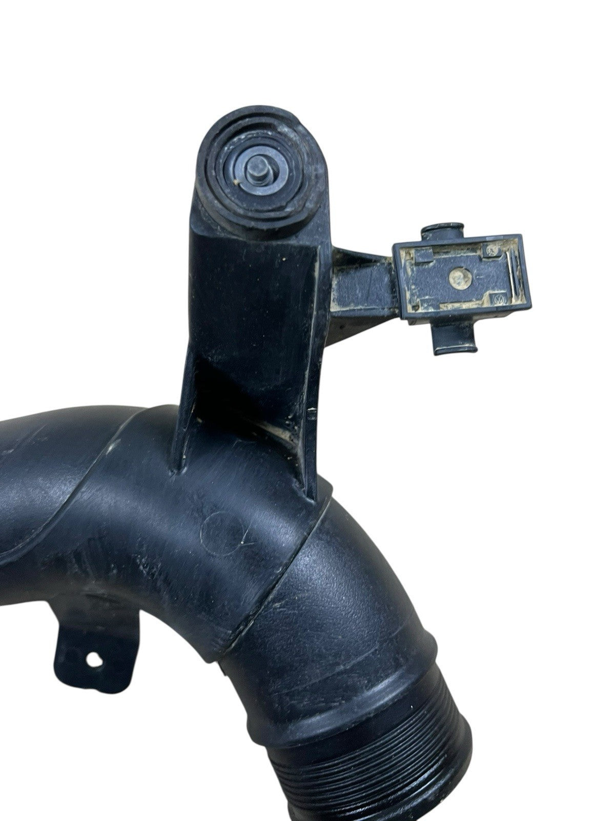 2015-2020 Audi A3 InterCooler RIGHT Vacuum Hose Pipe Tube 5Q0145762E OEM