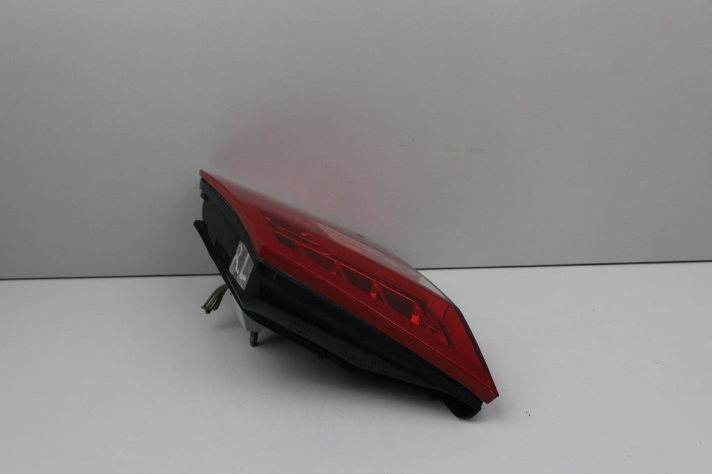 2010-2013 MERCEDES W212 E350 REAR LEFT DRIVER SIDE INNER TAIL LIGHT LAMP OEM