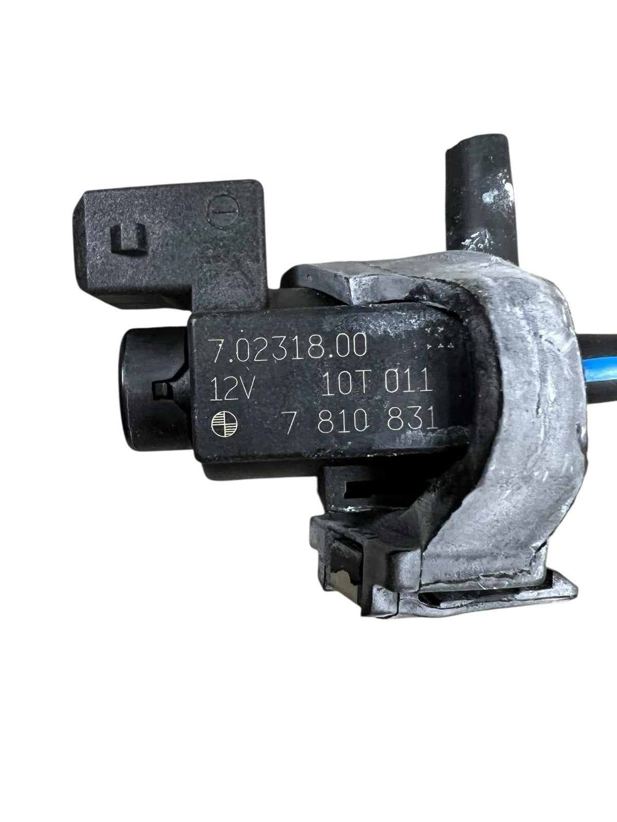 2011-16 BMW X5 Vacuum Switch Solenoid OEM 70231800