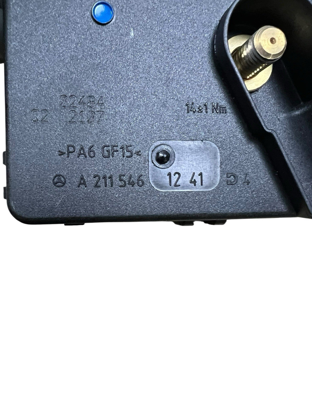 2006 Mercedes Benz E350 W211 Fuze Box Plastic OEM A211546