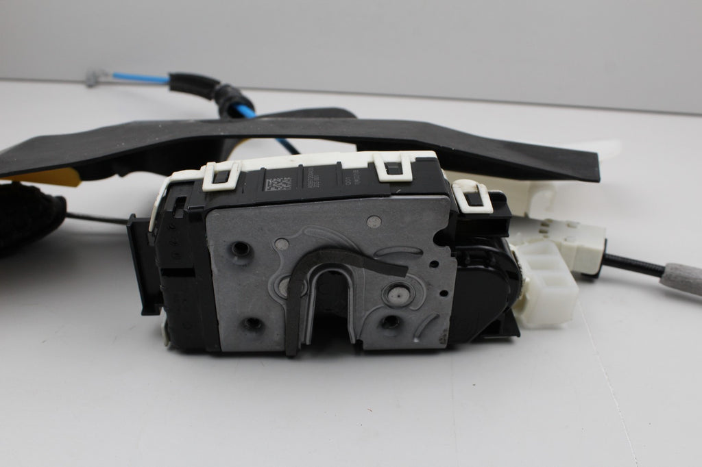 2010-16 MERCEDES E350 FRONT RIGHT DOOR LOCK LATCH ACTUATOR OEM A2127230408