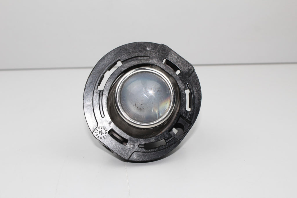 2015 DODGE CHALLENGER FOG LIGHT OEM 1804004A