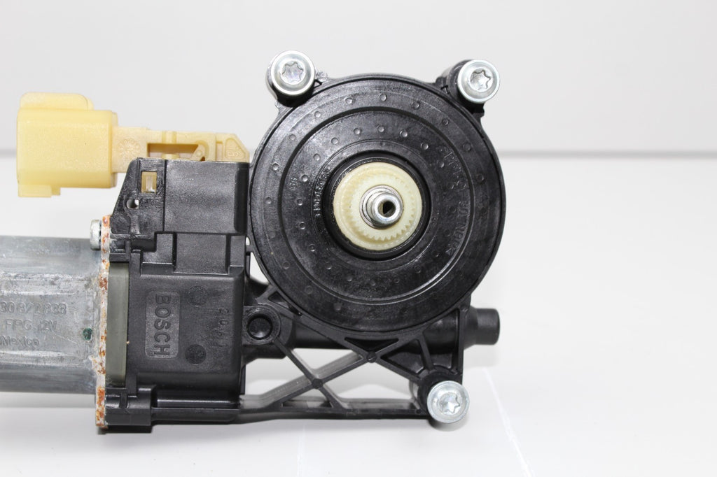 2013-20 LINCOLN MKZ REAR RIGHT SIDE POWER WINDOW MOTOR OEM 0130822833