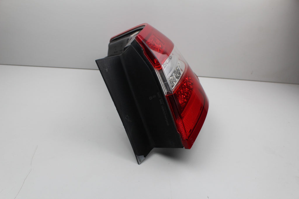 10-13 Mercedes W212 E350 E550 Right Passenger Side Tail Light Lamp OEM