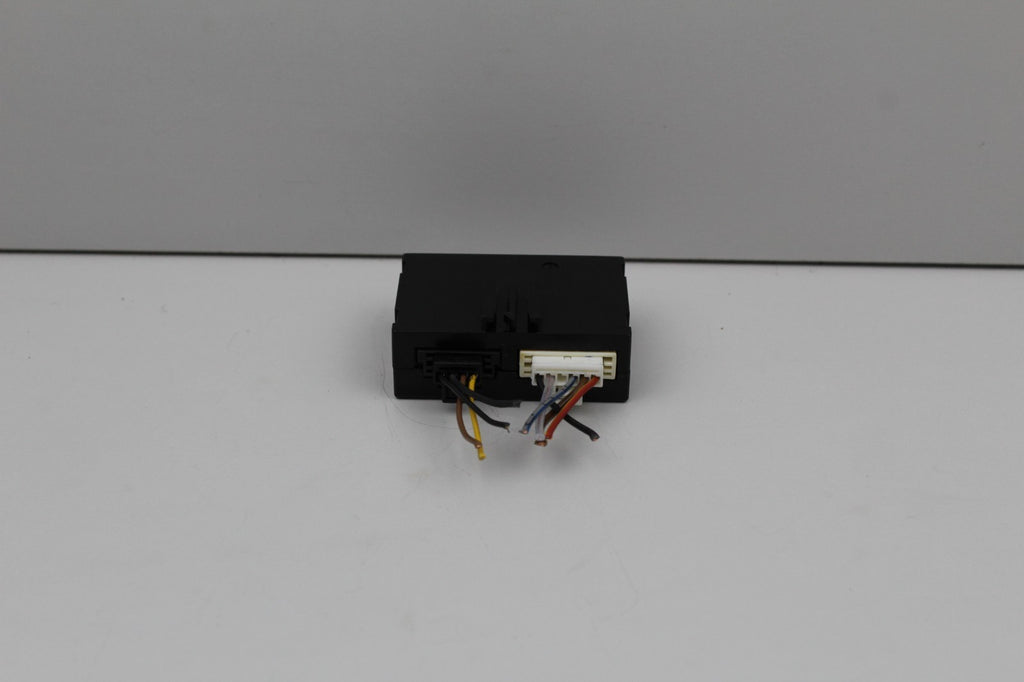 10-16 Mercedes E350 Rear View Backup Camera Control Module Unit OEM A2128270006