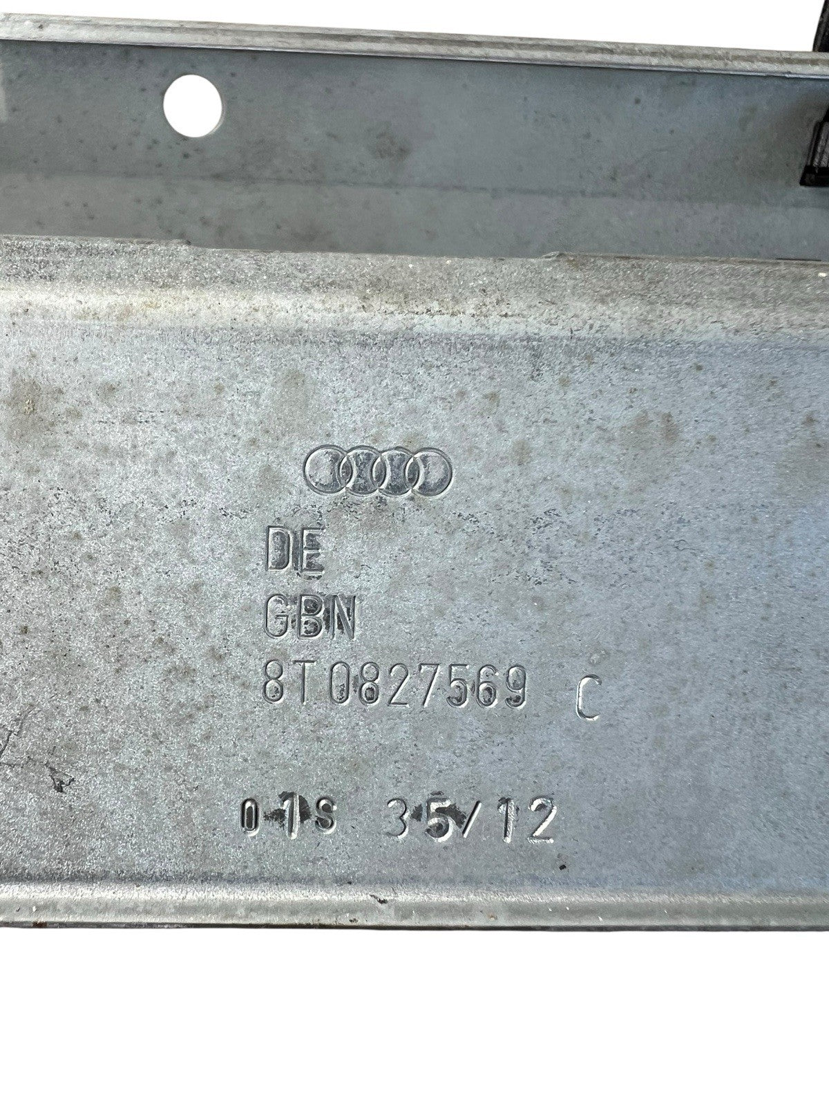 2013-16 OEM 8T0827569C Bracket boot cover rear cover Audi A5  Coupe