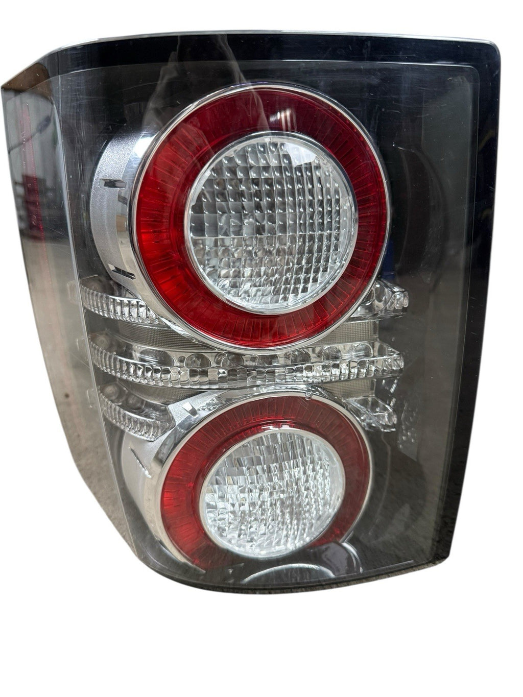 2011 LANDROVER RANGE ROVER Left Driver Side Rear Brake Tail Light OEM BAM8F2615