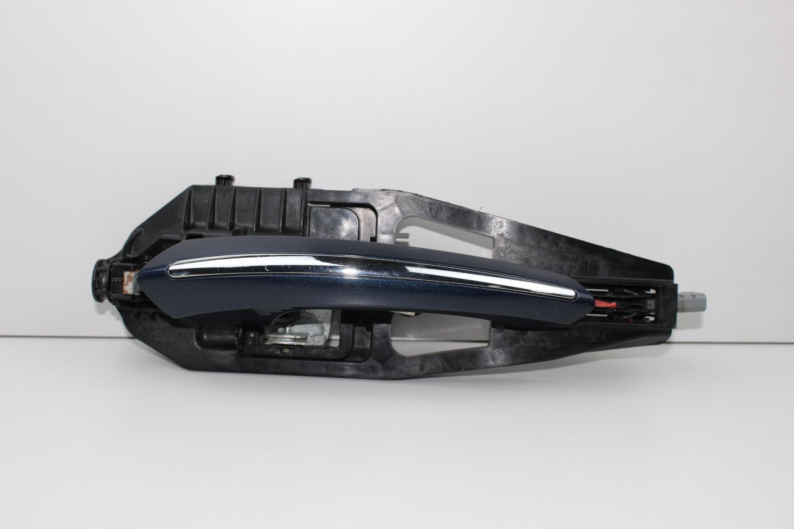 2017-20 LINCOLN MKZ REAR LEFT DOOR HANDLE OEM 94002789