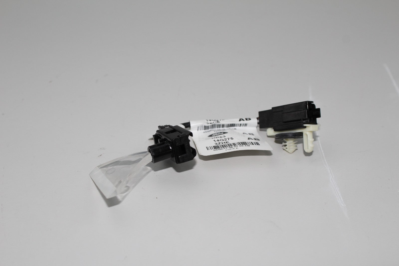 2017-2020 LINCOLN MKZ CENTER CONSOLE AIR VENT WIRING LIGHT OEM HP5314G275