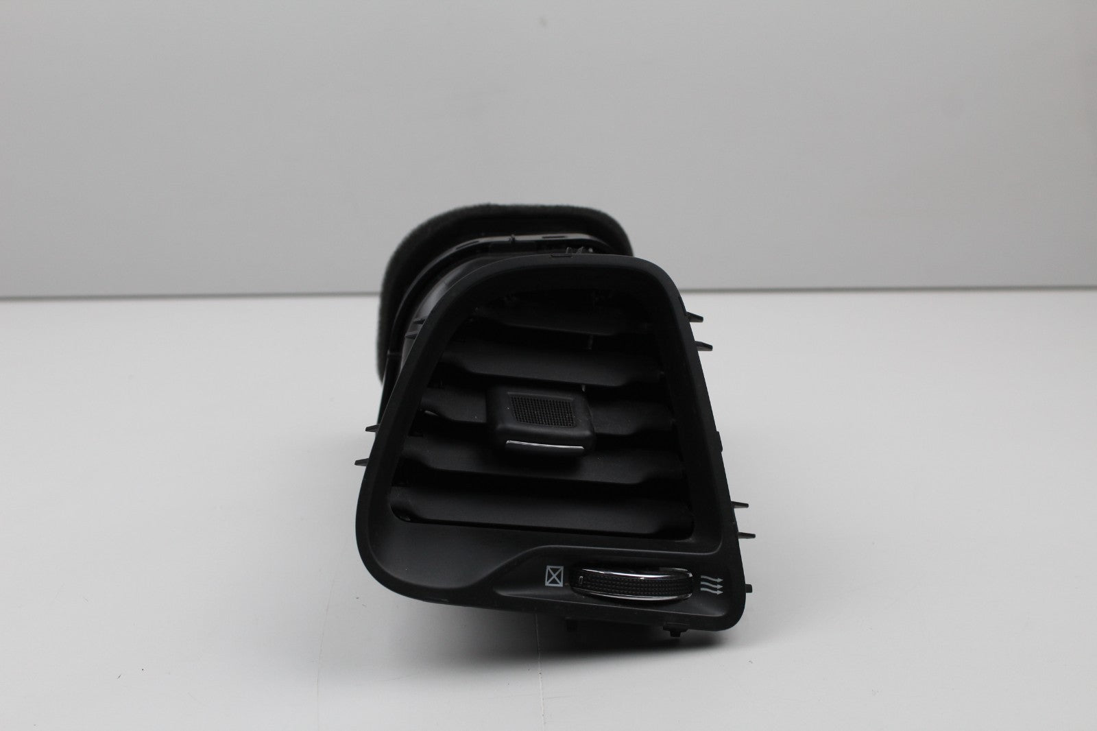 2016-23 DODGE CHALLENGER OUTER LEFT AC AIR VENT OEM 5LE16TRMAA