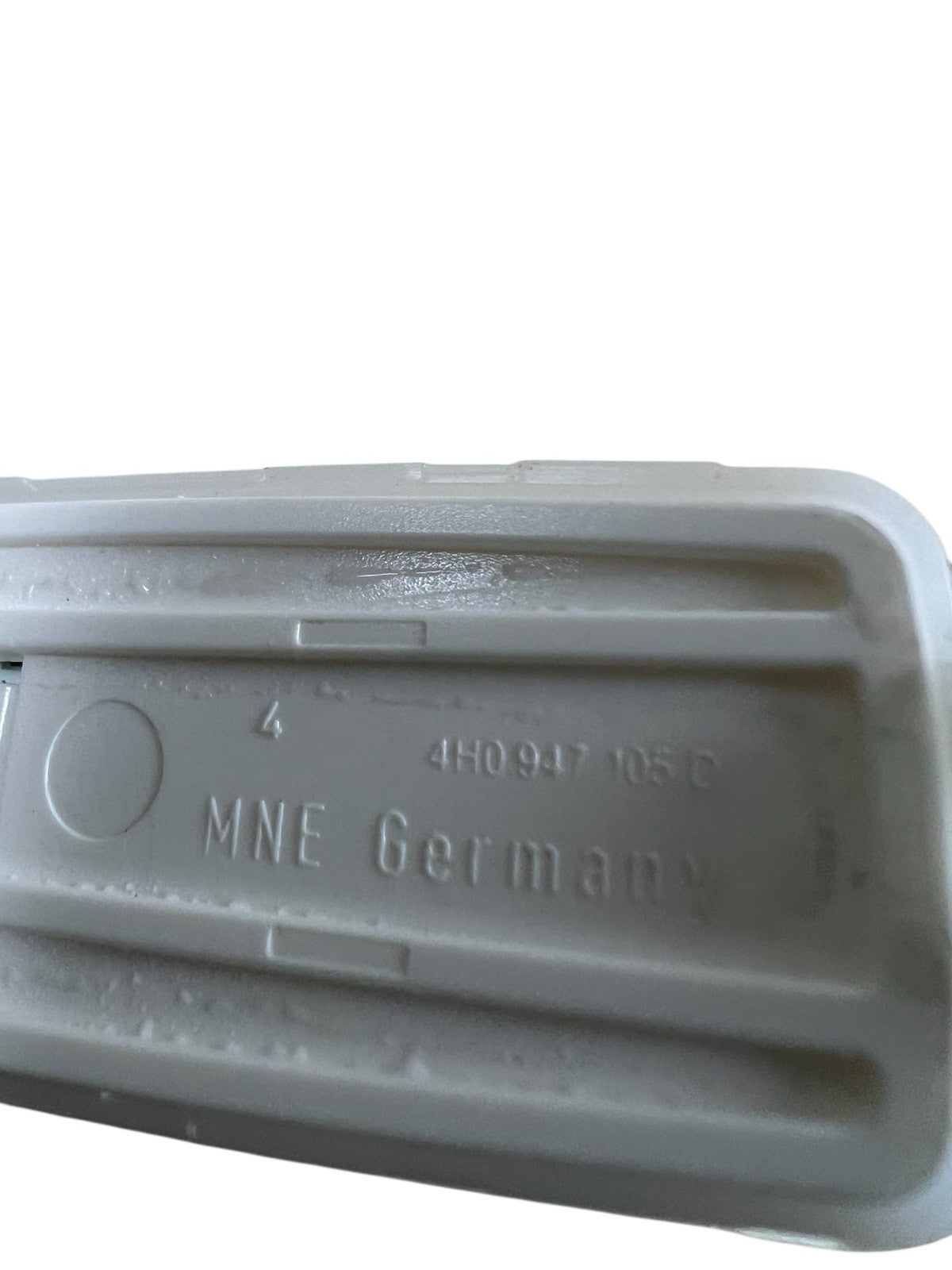 2017-2024 Audi A3 Quattro Left Or Right Side Roof Sunvisor light OEM4H0947105
