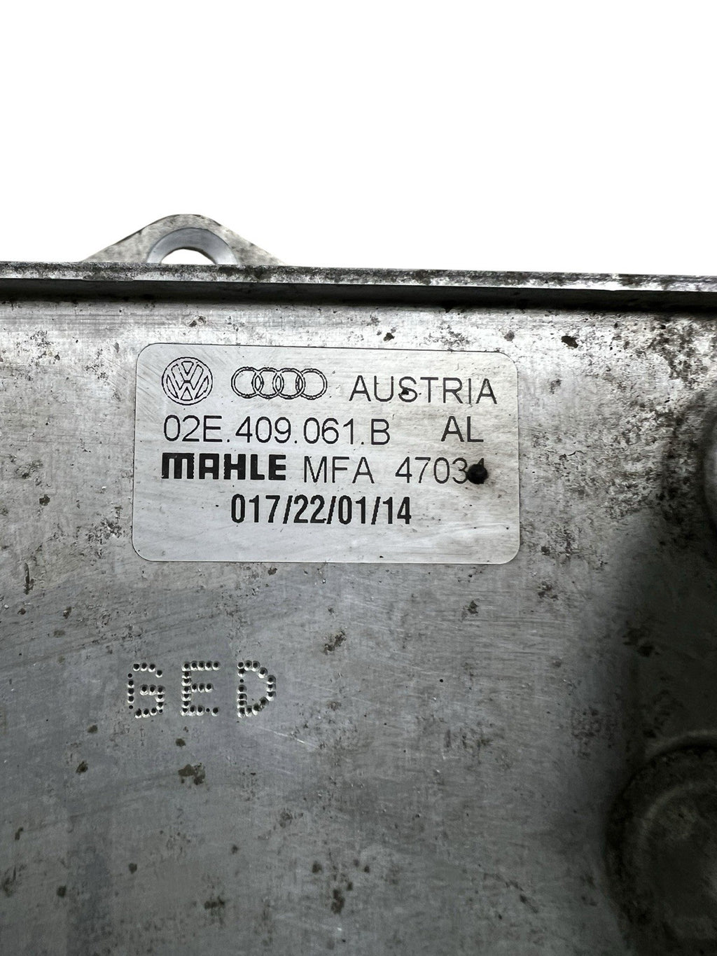 VW TRANSMISSION OIL COOLER OEM 02E409061B