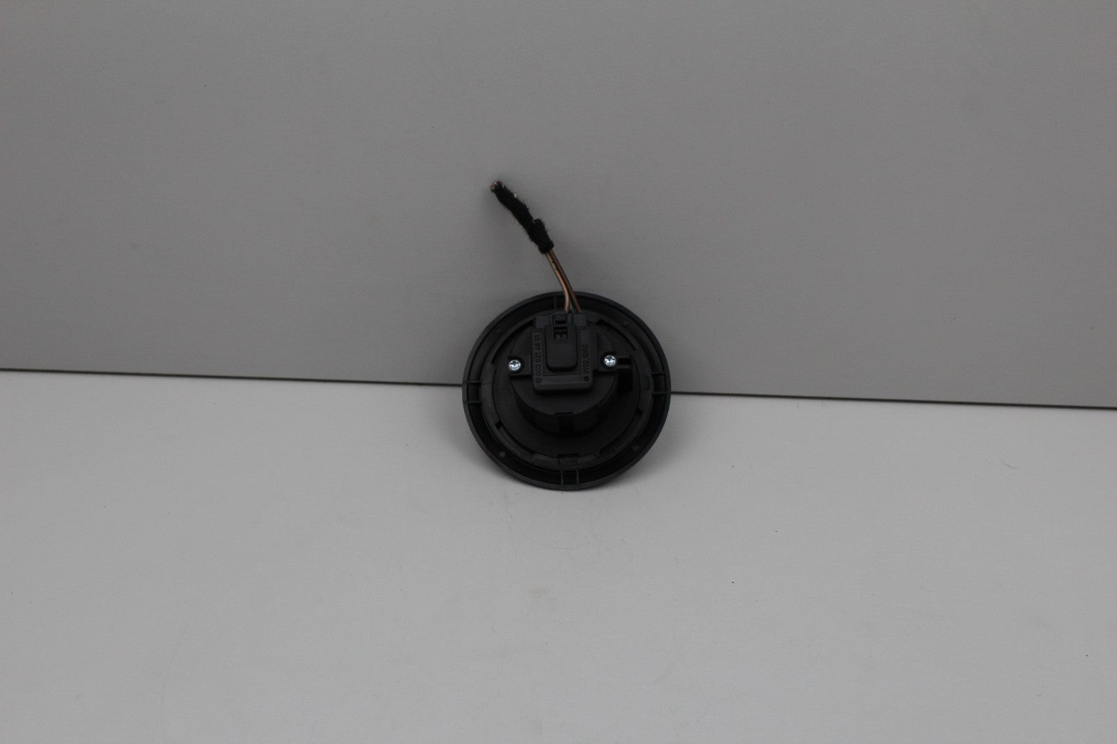 10-16 Mercedes Benz E350 W212 Rear Trunk Release Switch Button OEM 0028214951