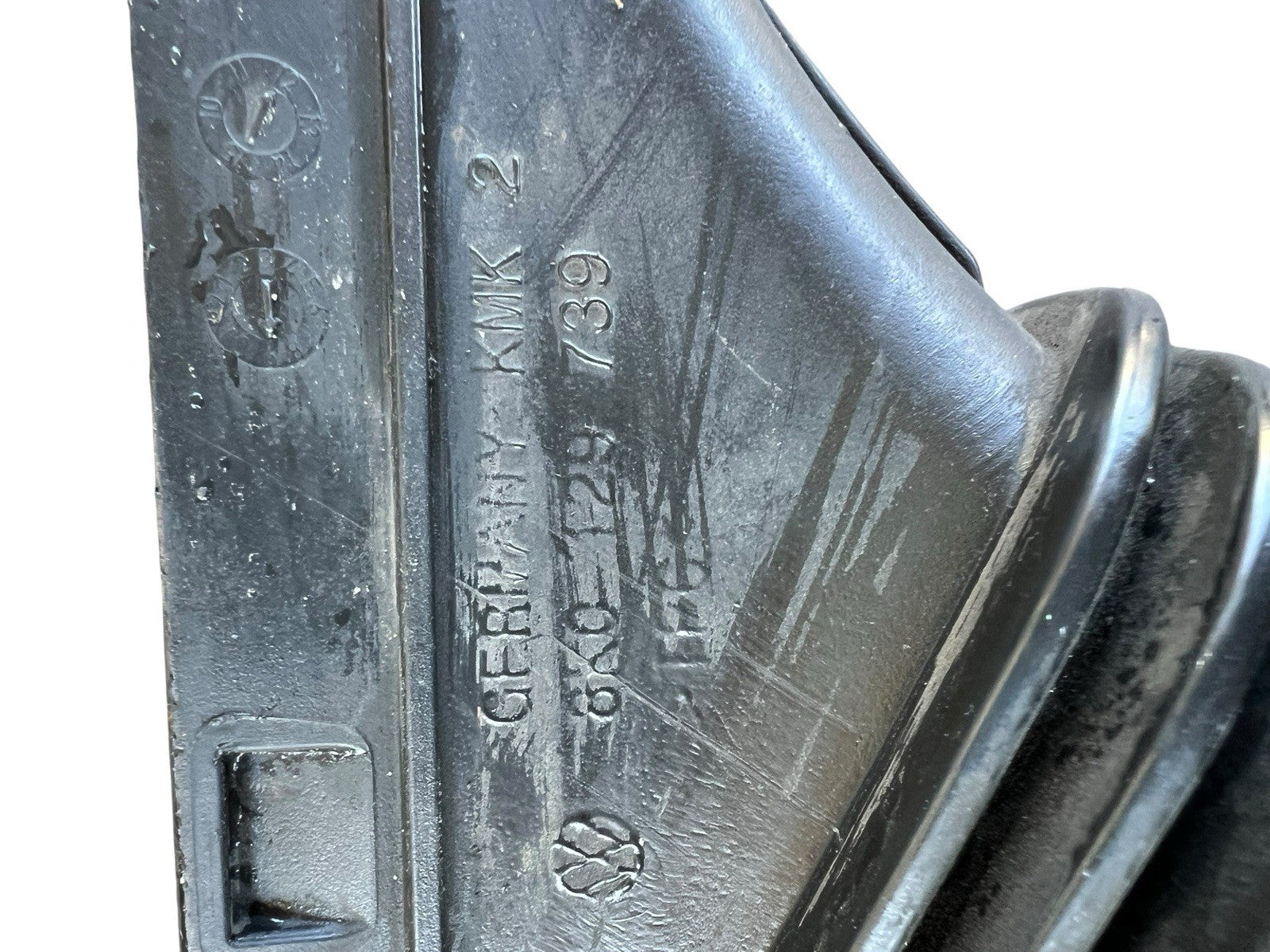 08-17 Audi Air Intake Hose OEM￼8K0 129 739