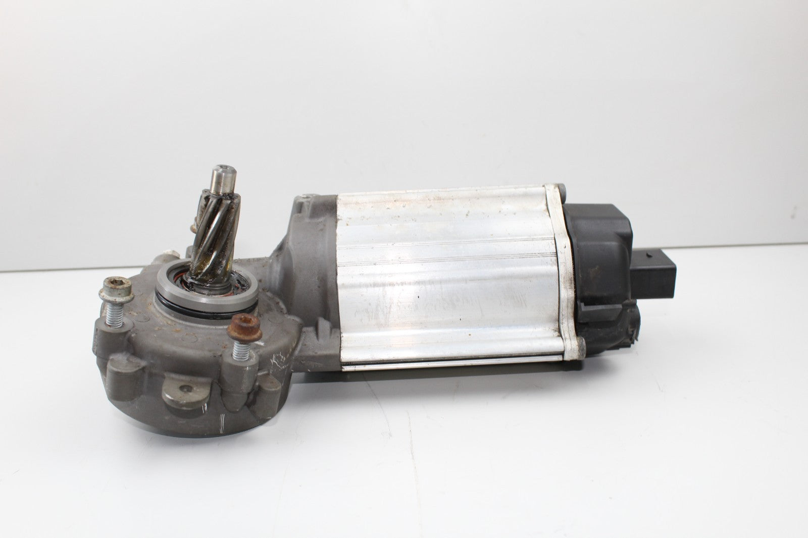 2011-2018 VOLKSWAGEN Power Steering Rack Motor OEM 1K0909144J 