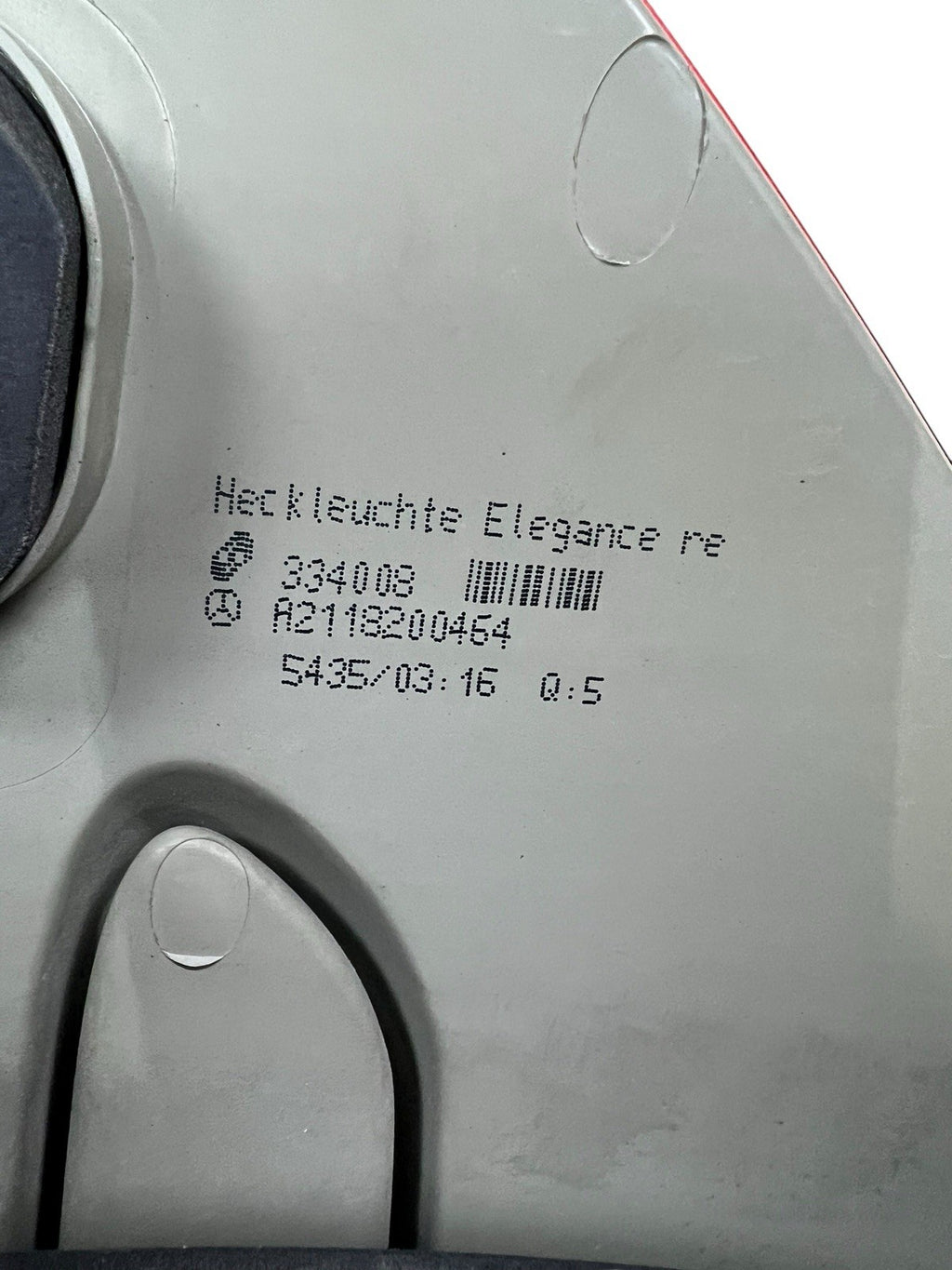 03-09 MERCEDES E350 REAR RIGHT PASSENGER SIDE TAIL LIGHT LAMP OEM A2118200454