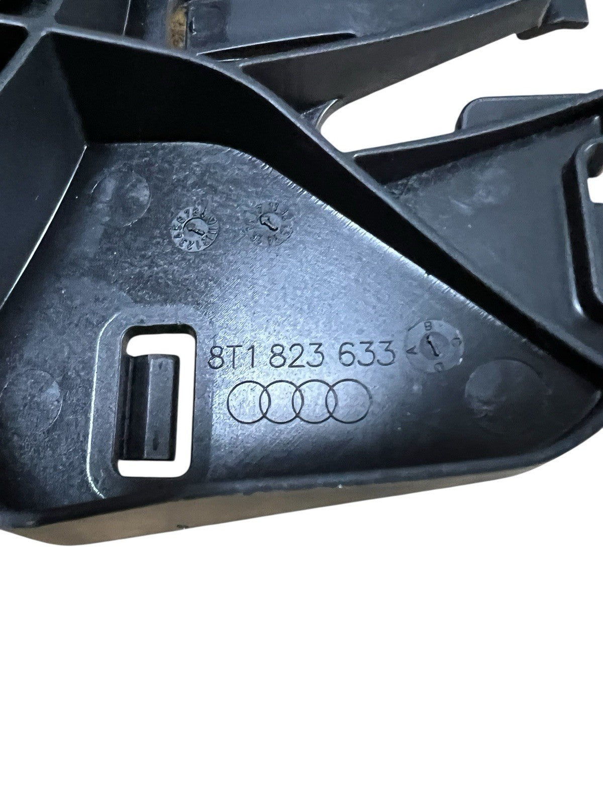 2008-2017 AUDI A5 QUATTRO - HOOD Latch Release Lever Bracket 8T1823633B