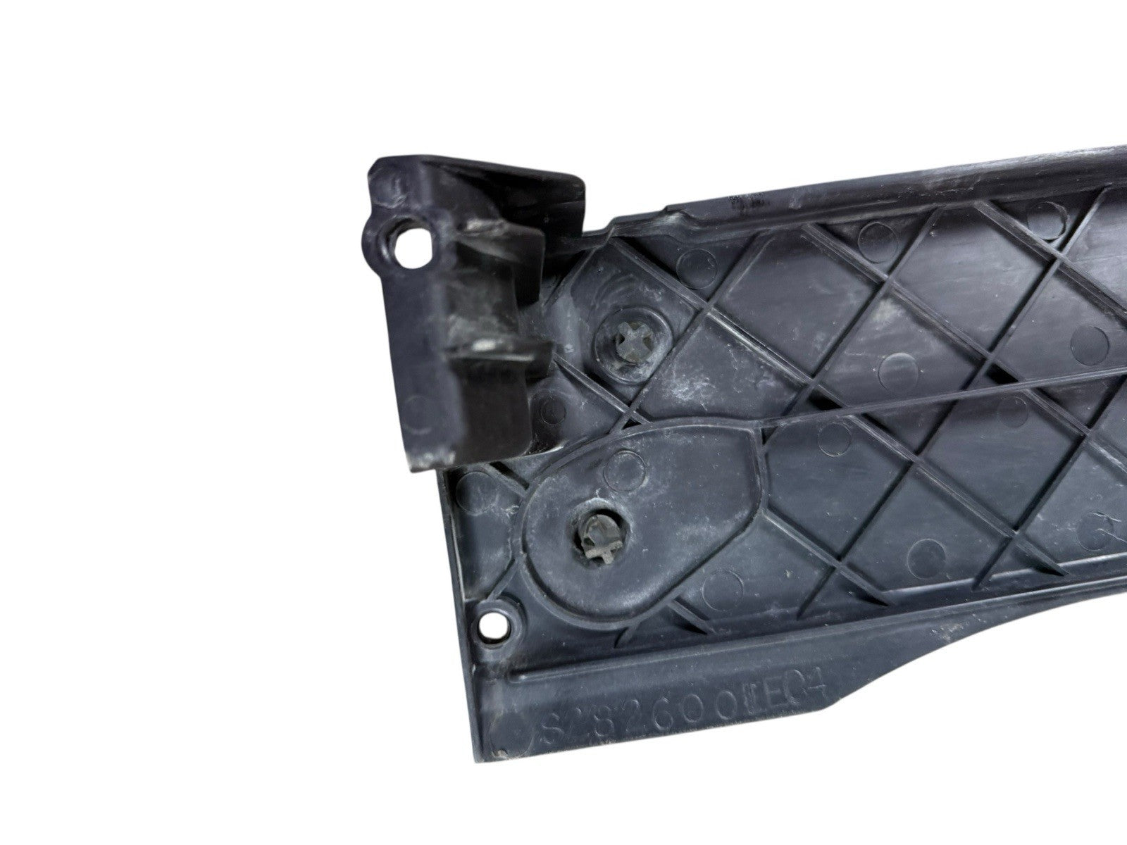 07-18 BMW X5 E70 Upper Radiator Carrier Cover 7533539 OEM