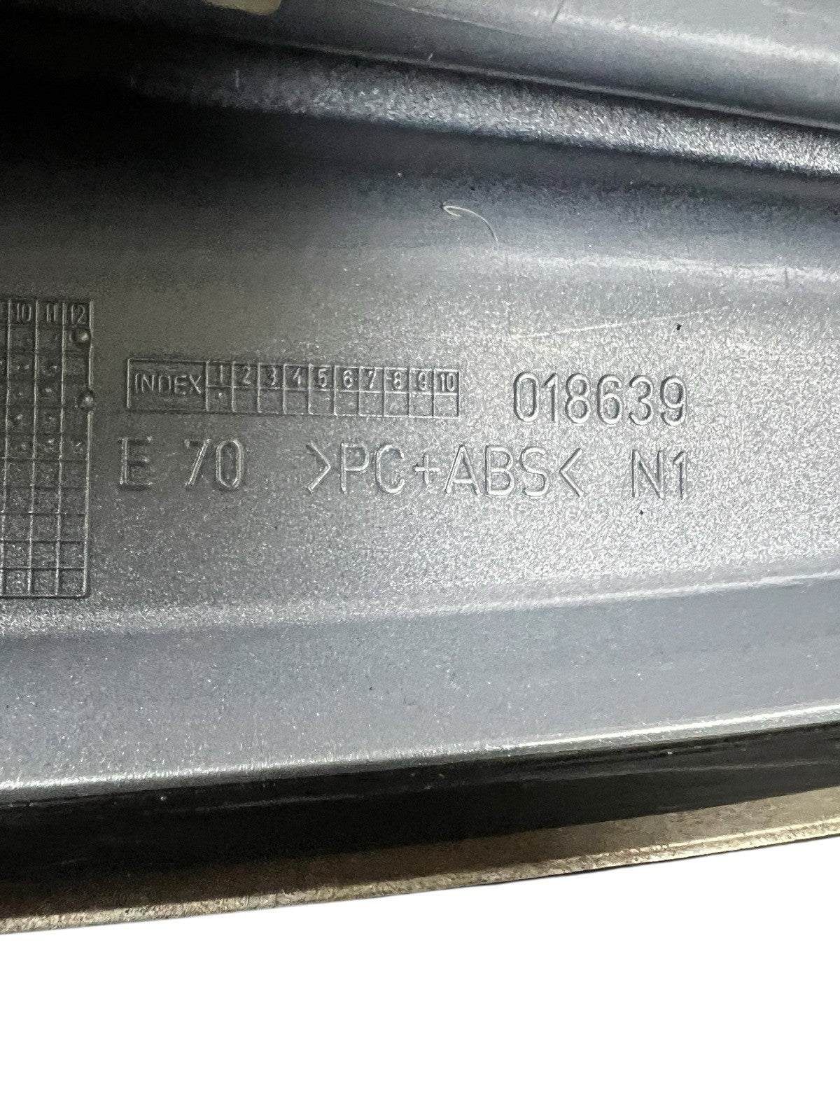 07-13 BMW E70 X5 REAR ROOF SHARK SATELLITE RADIO ANTENNA OEM 698266401