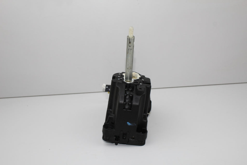 2015-23 DODGE CHALLANGER AUTOMATIC TRANSMITION SHIFTER OEM 68205233AH