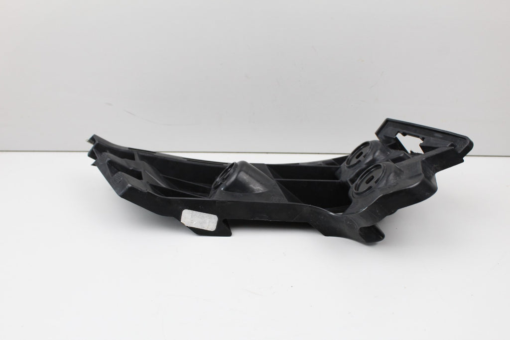 2019-20 VOLKSWAGEN OEM Right RH Bumper Bracket Retainer Guide 17A807454 Genuine