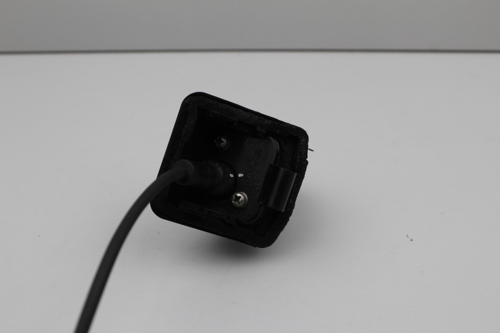 2010-16 MERCEDES E350 REAR VEIW BACKUP CAMERA OEM A2078200897