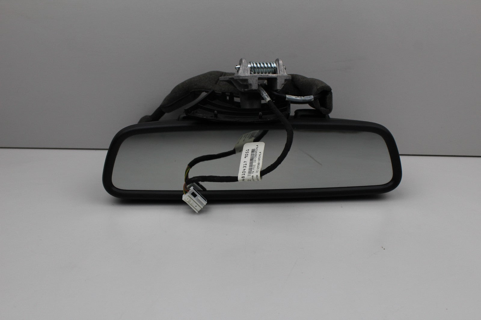 2010-16 MERCEDES E350 INTERIOR REAR VIEW MIRROR OEM A2048104317