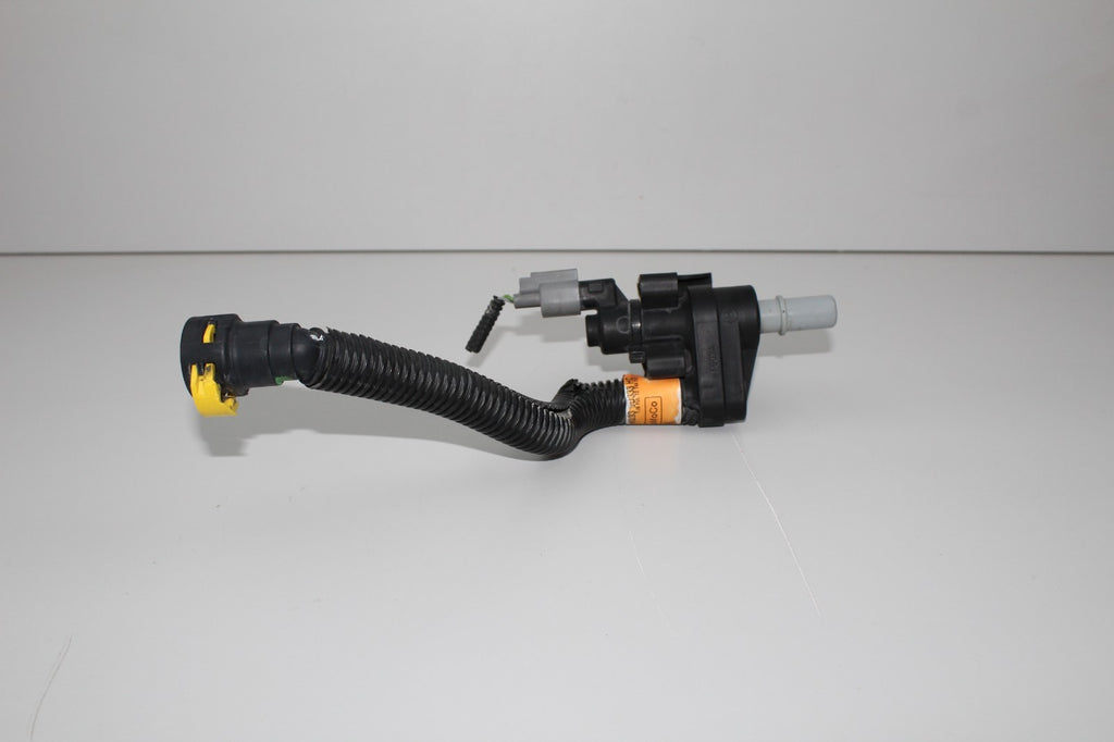 2917-2020 LINCOLN MKZ FUEL VAPOR VALVE WITH HOSE OEM HG939D333