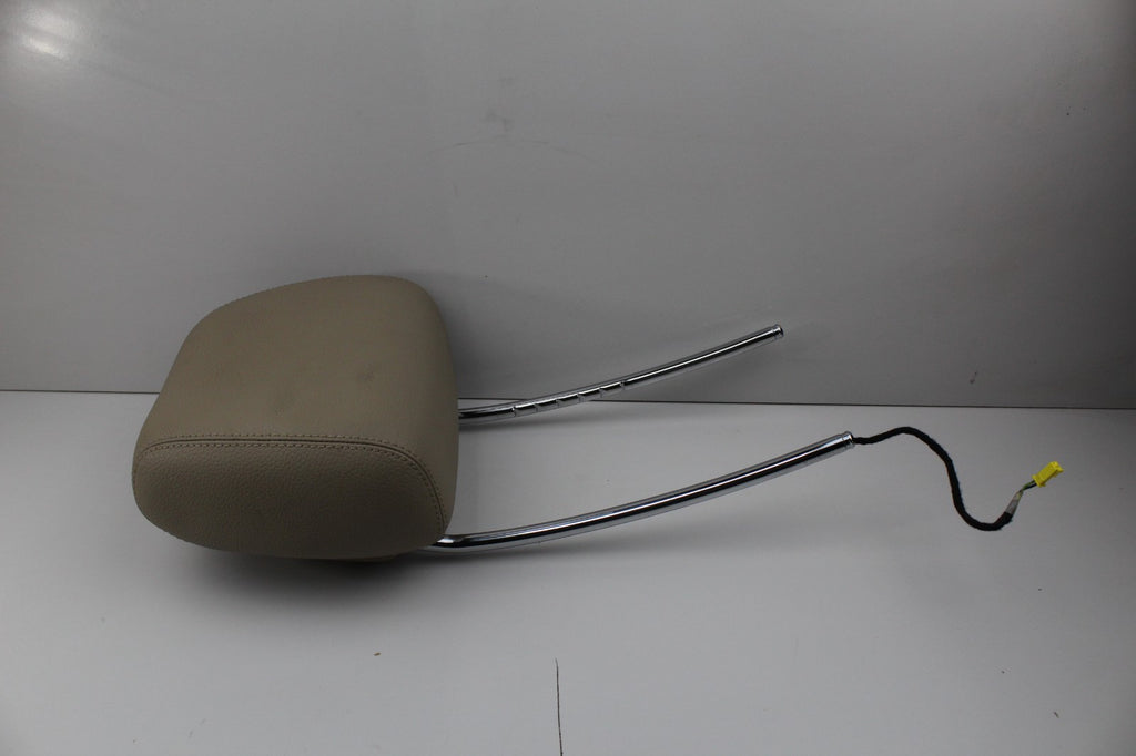 2010-16 MERCEDES E350 HEAD REST LIGHT BROWN OEM OEM 