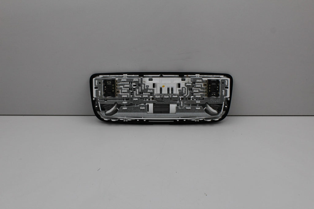 10-16 Mercedes W212 E350 Rear Overhead Console Dome Reading Light Lamp OEM