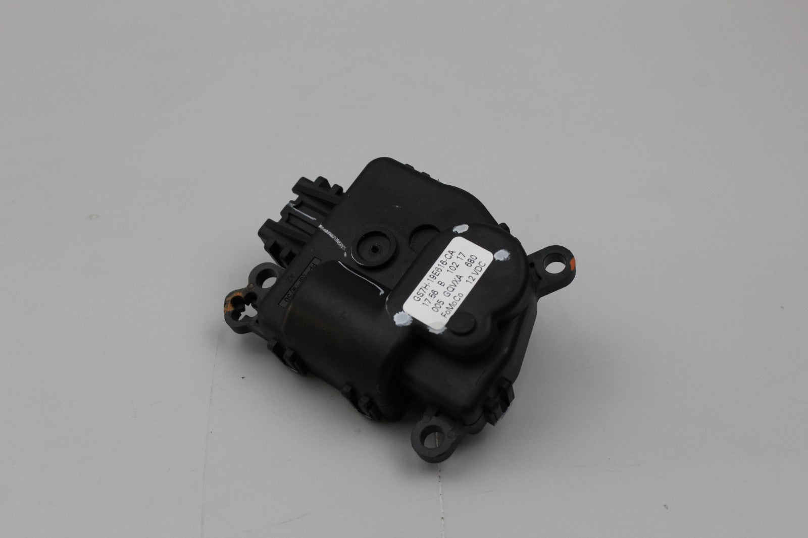 2017-2020 LINCOLN MKZ Defrost Mode Door Actuator-Mode OEM GS7H19E616CA