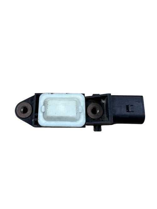 03-06 MERCEDES E320 E350 W211 FRONT  Sensor 0028201326 OEM