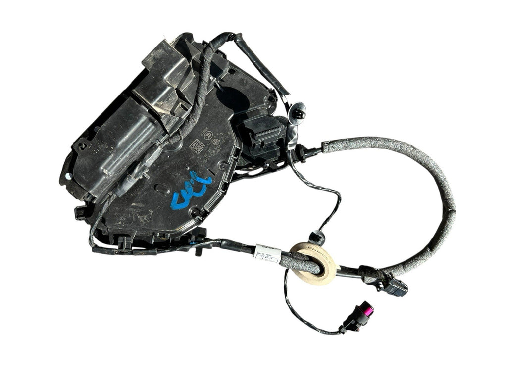 2019-2023 VW JETTA, FRONT RIGHT SIDE DOOR LATCH LOCK ACTUATOR OEM 17A 837 016