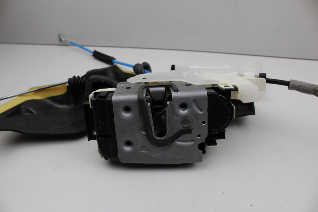 2010-16 MERCEDES BENZ FRONT LEFT N/S DOOR LOCK MECHANISM OEM A2127230308