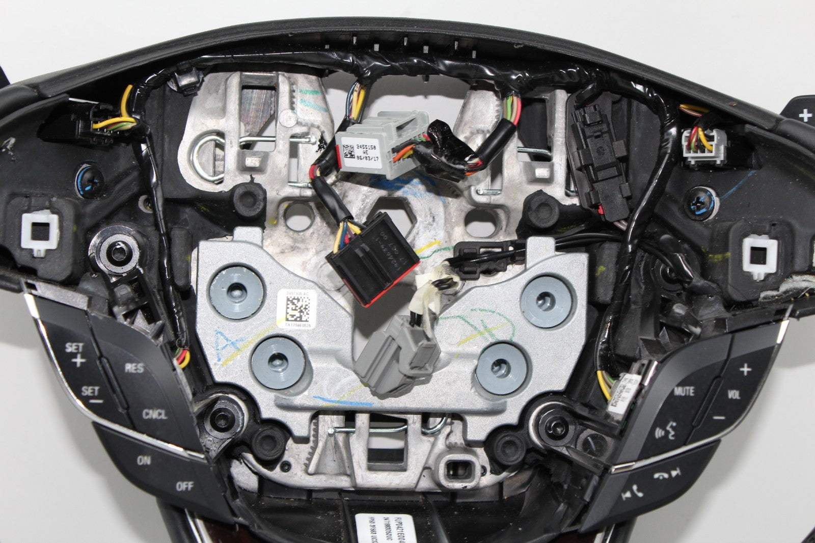 2015-20 LINCOLN MKZ STEERING WHEEL WITH SHIFTERS OEM FP533F563
