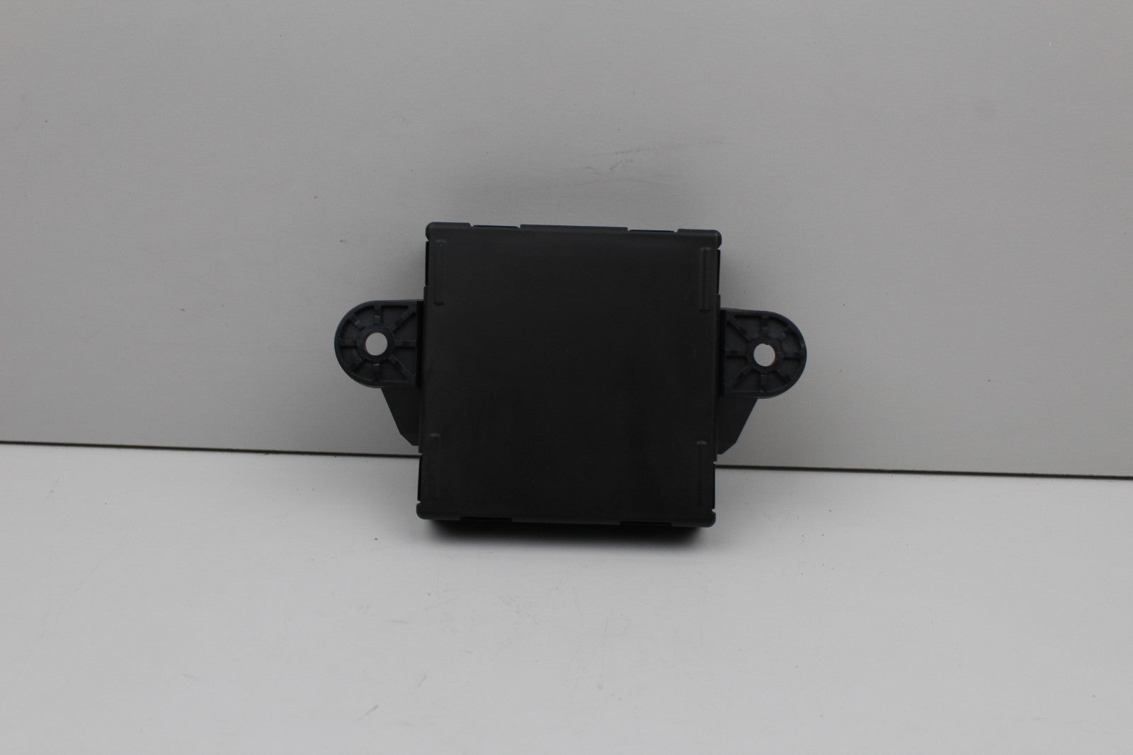 2008-18 MERCEDES E350 REAR RIGHT SIDE DOOR CONTROL MODULE A2129004006 OEM 