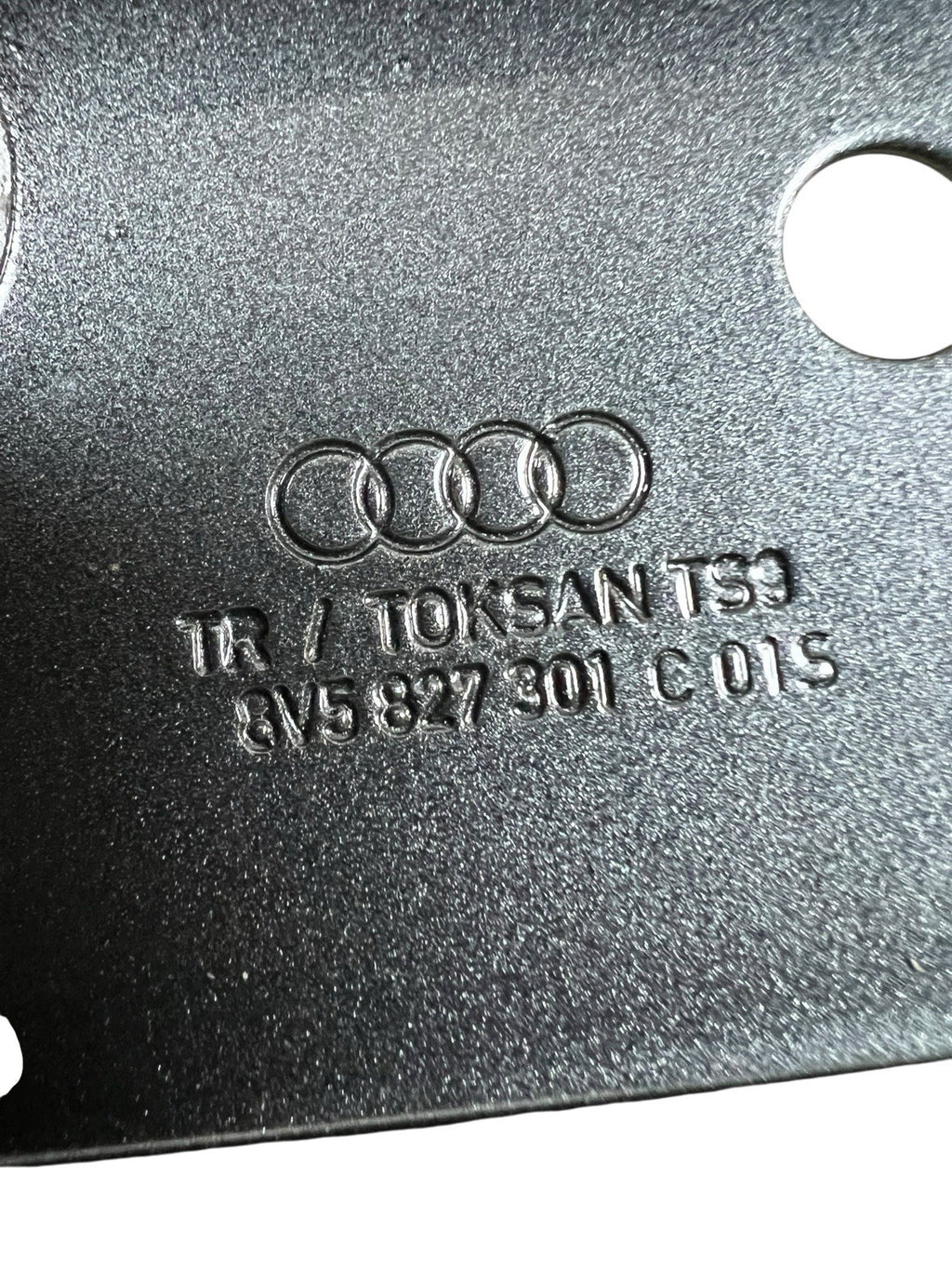 2015-20 Audi A3 Rear Right Passenger Side Trunk Lid Hinge OEM￼8v5827302