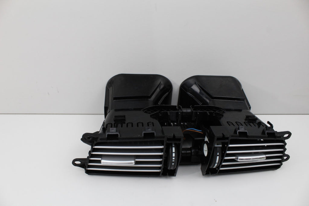 2010-13 MERCEDES E350 CENTER DASH AIR VENT GRILLE OEM A2128302554