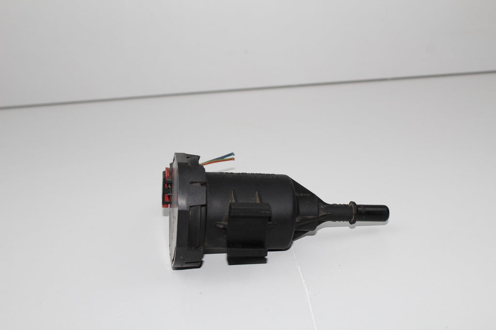 2012-18 MERCEDES E350 FUEL VAPOR CANISTER PURGE VALVE OEM A0014760532