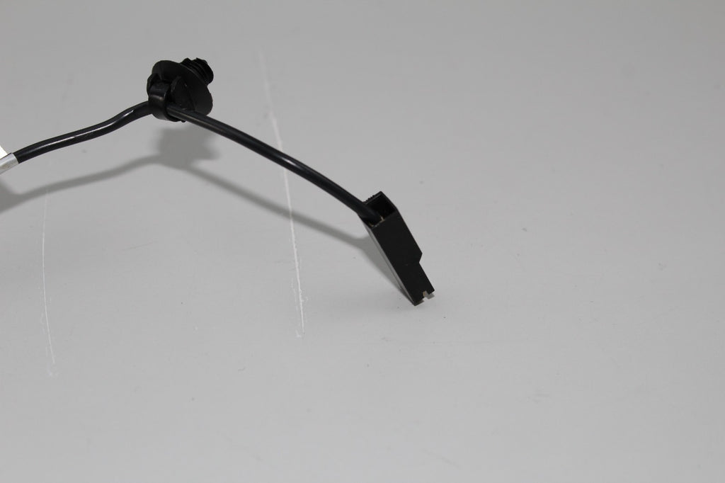2017-2020 Lincoln MKZ Rear RH Radio Antenna Isolator Module OEM DP5T18K891CB