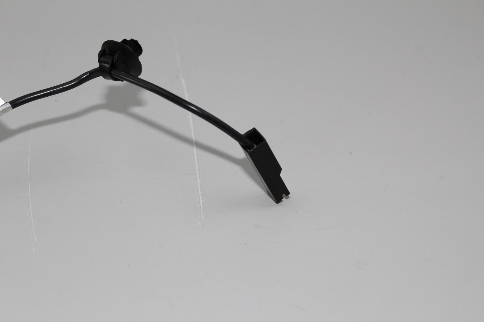 2017-2020 Lincoln MKZ Rear RH Radio Antenna Isolator Module OEM DP5T18K891CB