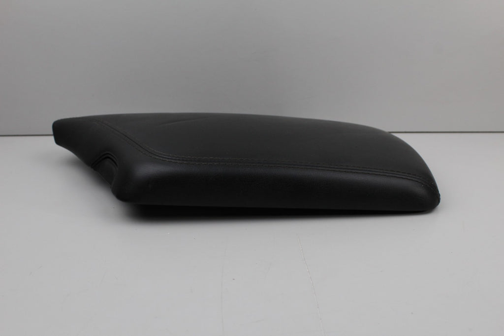 2015-23 DODGE CHALLENGER CENTER CONSOL ARM REST OEM 5LE49LA8AF