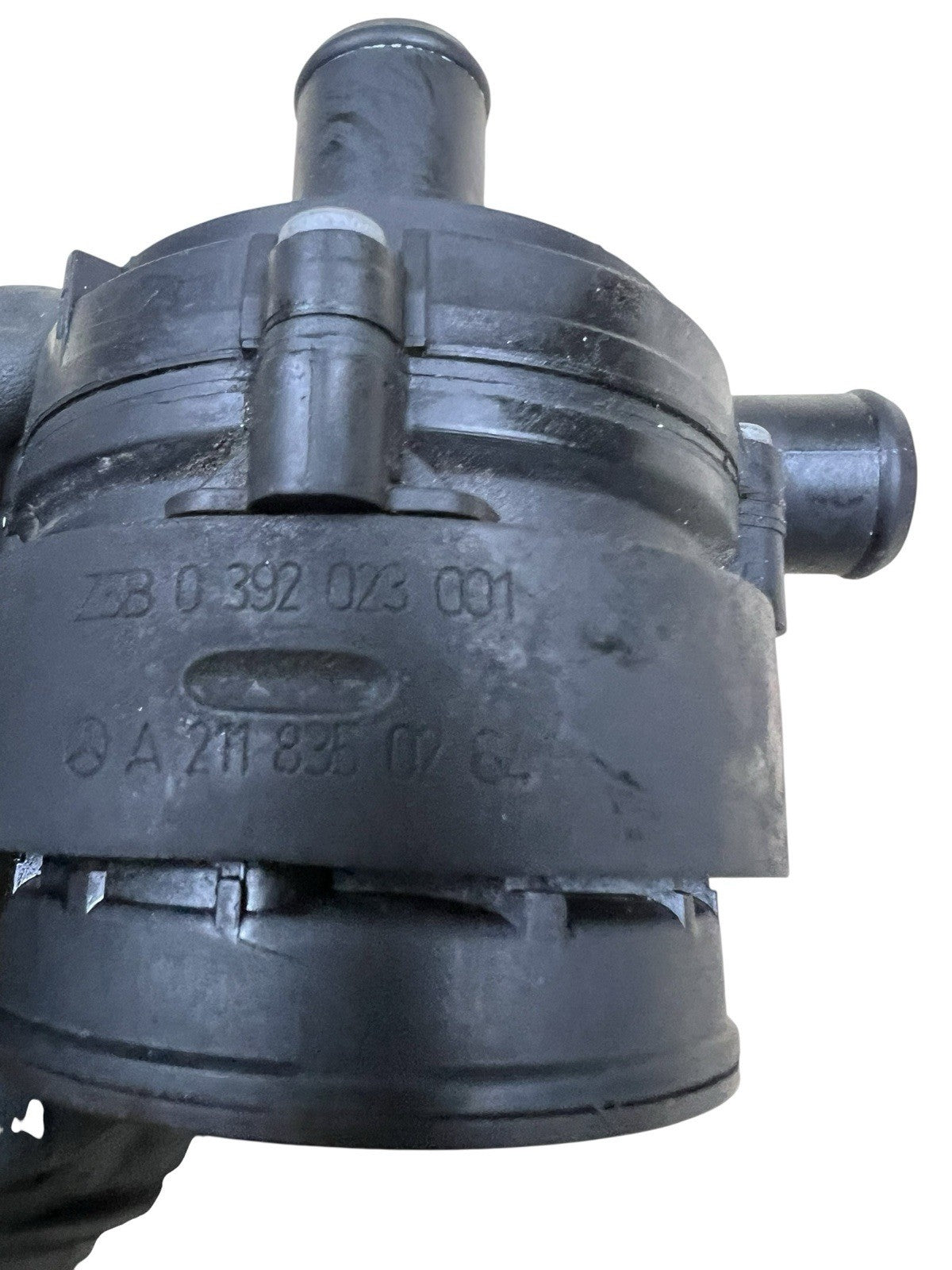 Engine Auxiliary Water Pump For Mercedes C/E/S/GLE/GLS 2006-2018 A2118350264 OEM