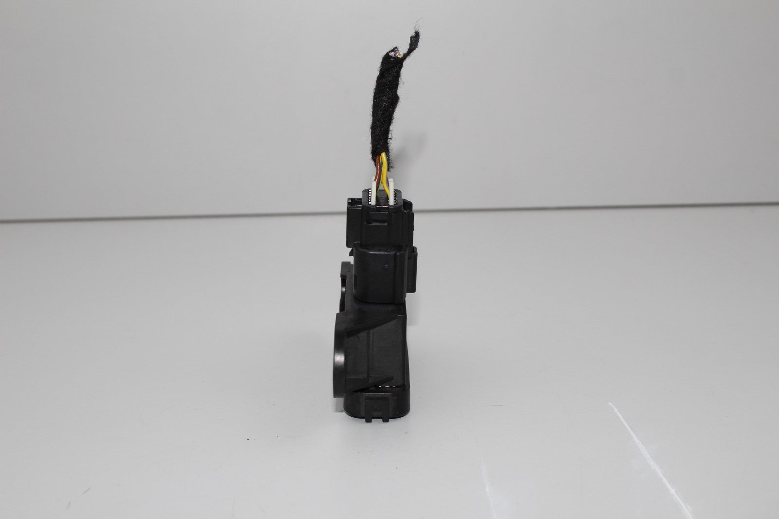 2017-2020 LINCOLN MKZ POWER CONTROL MODULE UNIT OEM HU5T14G490AF