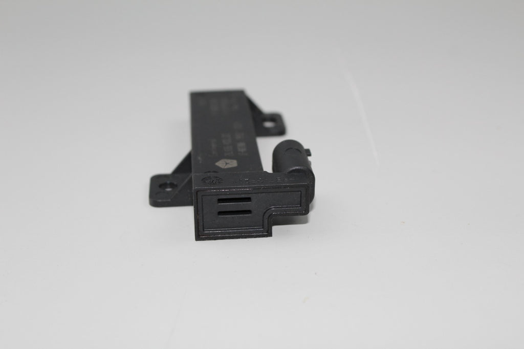 2015-23 DODGE CHALLENGER KEYLESS PASSIVE ENTRY ANTENNA MODULE OEM 644691