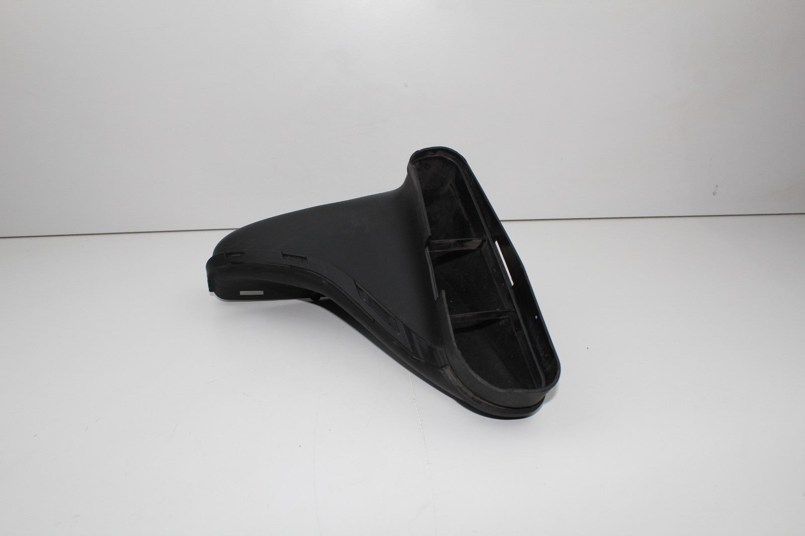 2012-16 MERCEDES E350 AIR INTAKE HOSE TUBE OEM A2760902182